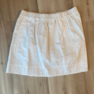 Jcrew white eyelet mini skirt w/pockets